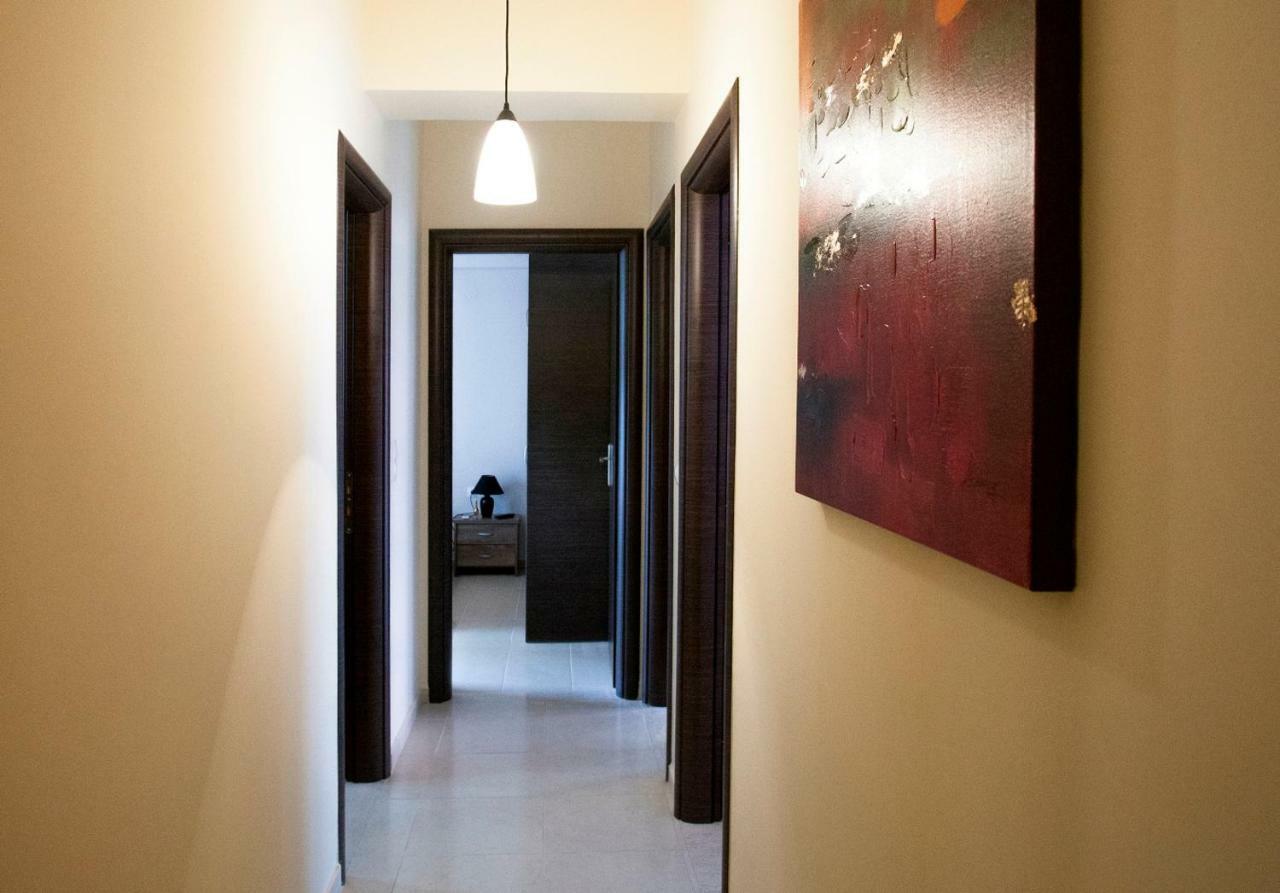 Elena & Pelagia Luxury Apartment Rethymno  Bagian luar foto